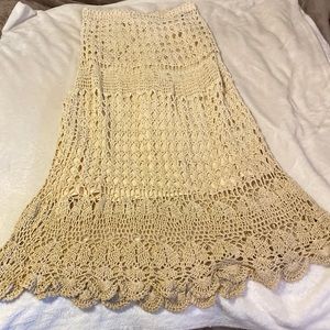 Kyra size med knitted ombré skirt.